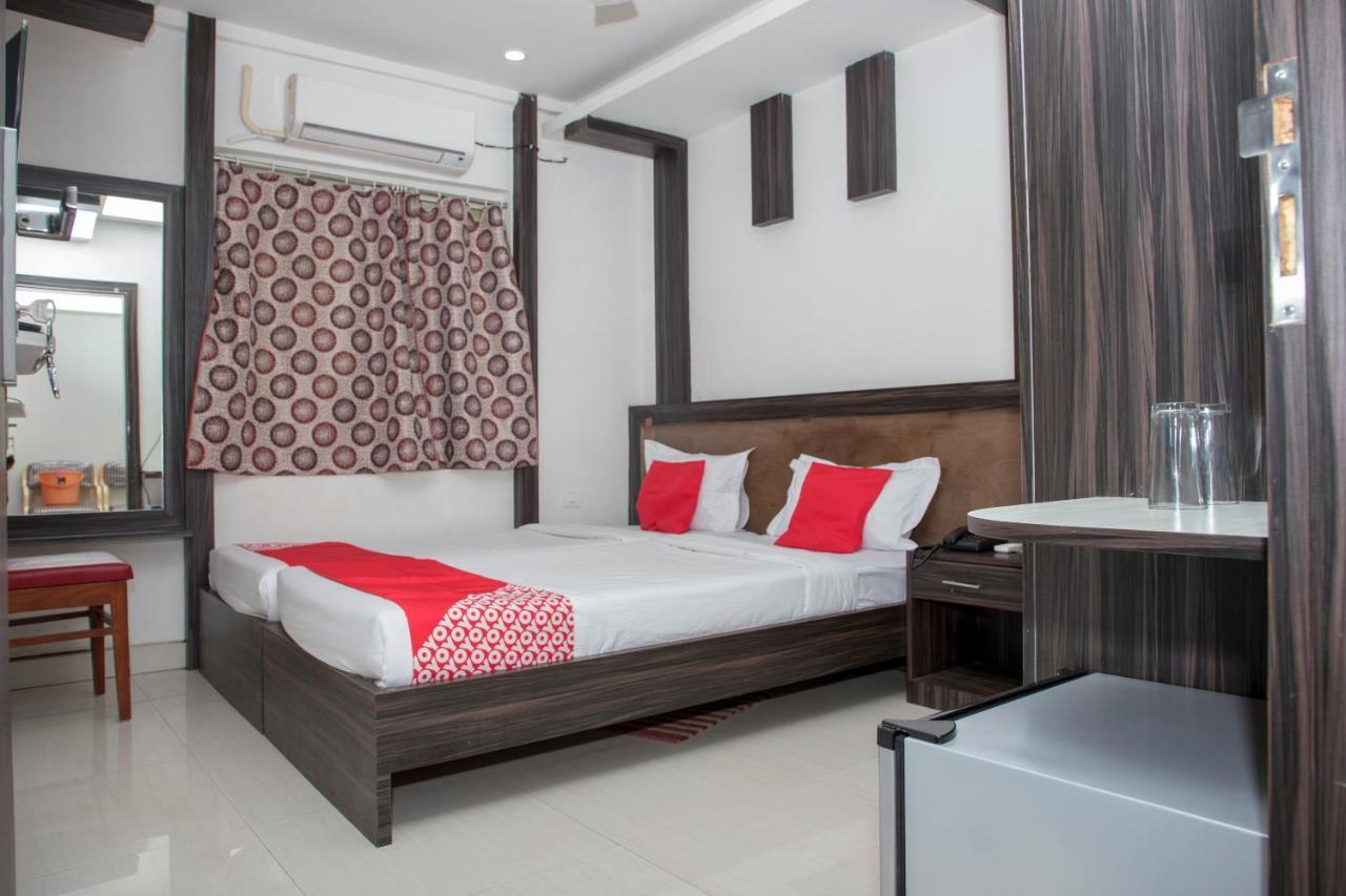 Oyo 11346 Hotel Tazz Odisha Bhubaneswar Bagian luar foto