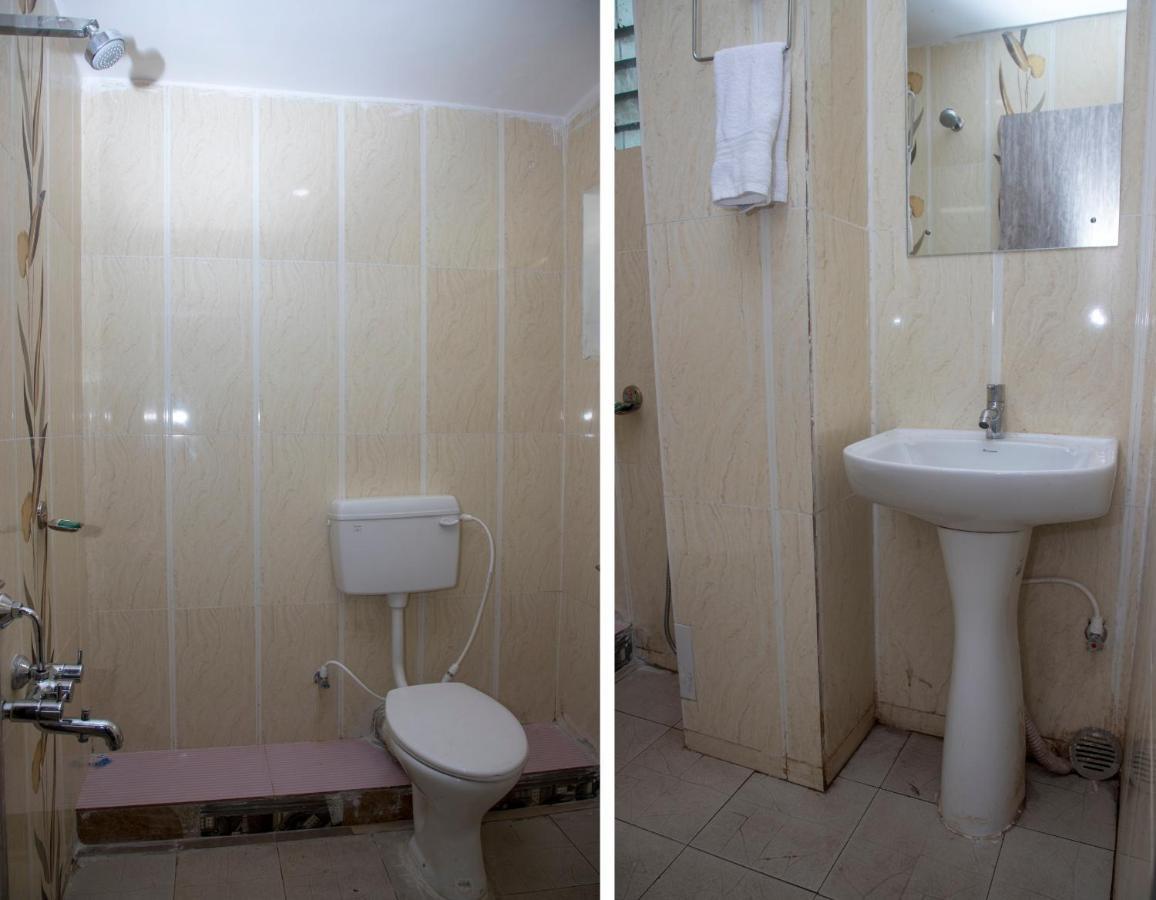 Oyo 11346 Hotel Tazz Odisha Bhubaneswar Bagian luar foto